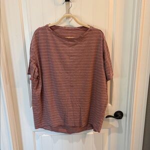 lululemon athletica Mauve Striped Short Sleeve Tee
